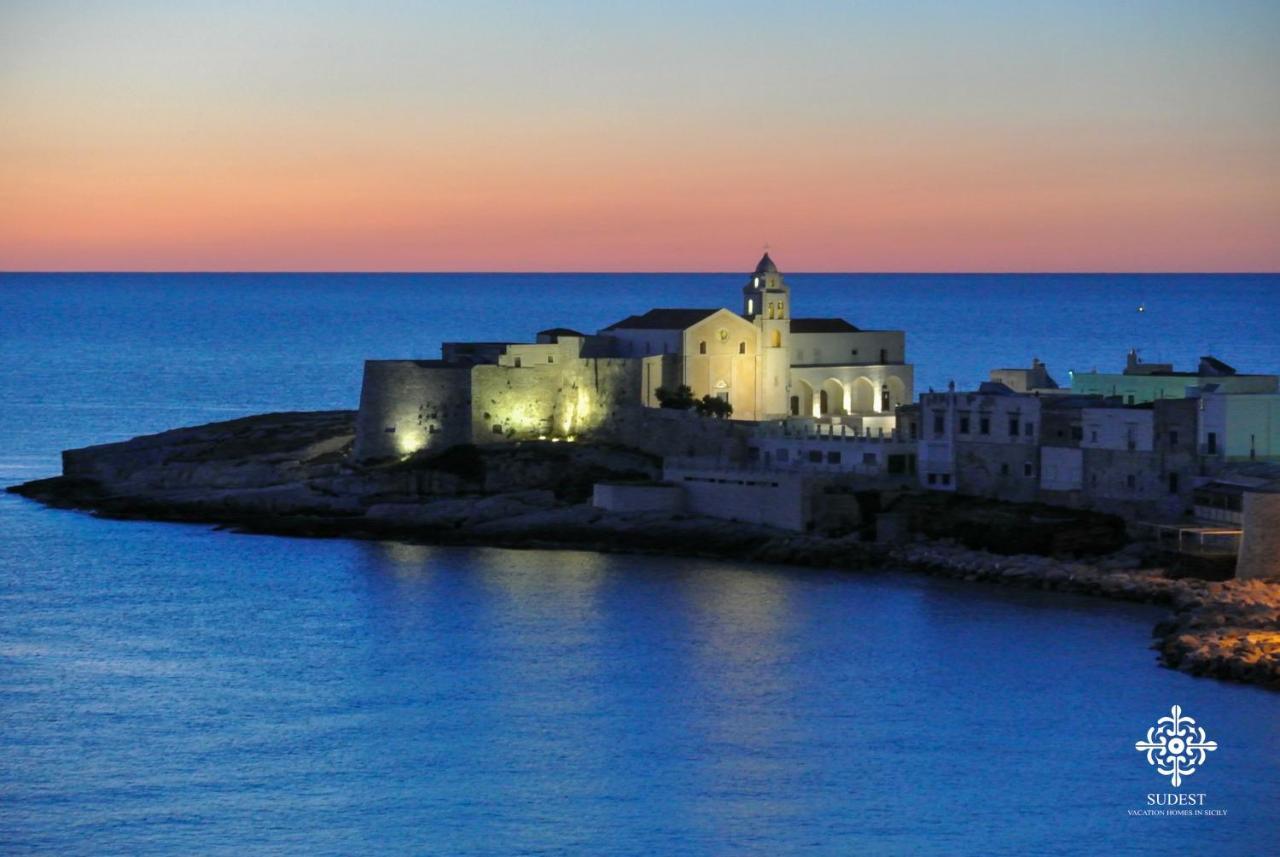Апартаменты Infinito - Attico Sul Mare Вьесте Экстерьер фото