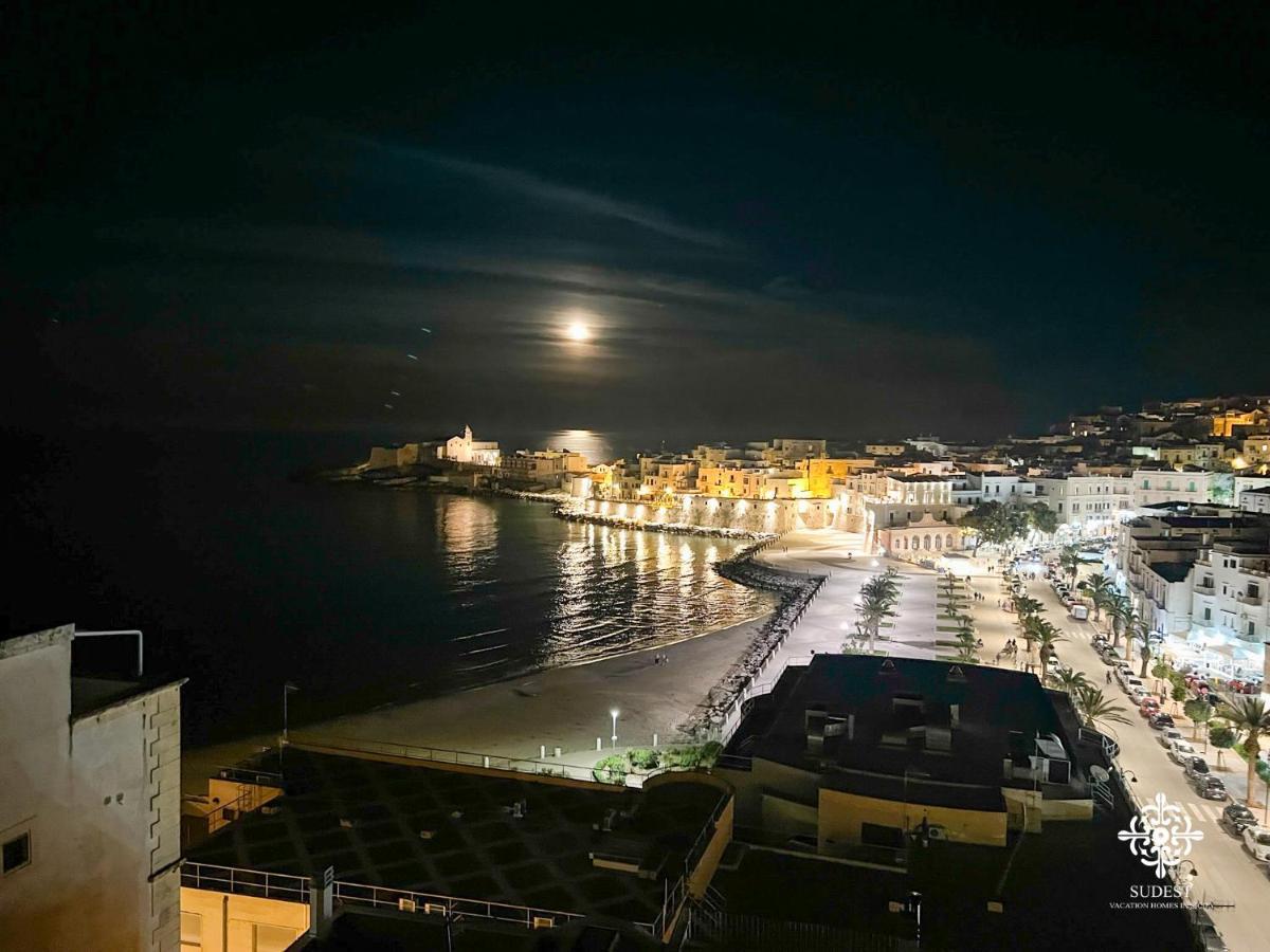 Апартаменты Infinito - Attico Sul Mare Вьесте Экстерьер фото